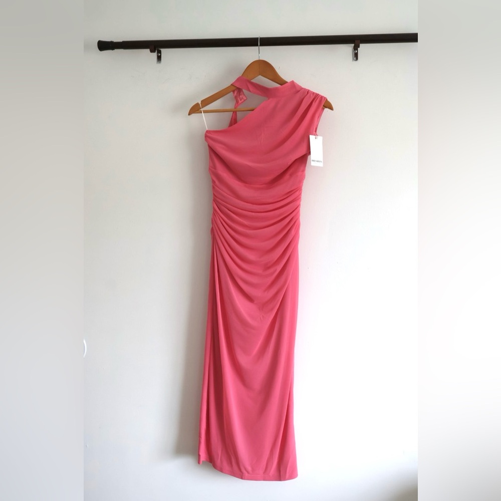 Elegant Pink One-Shoulder Dress